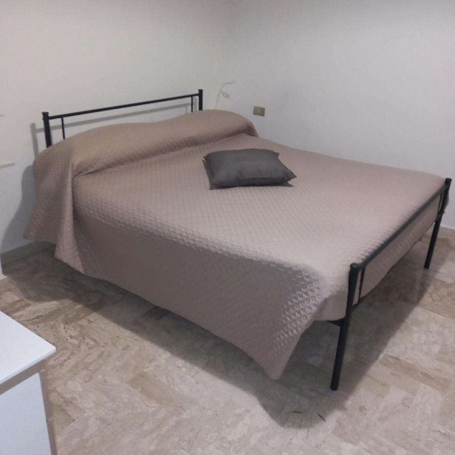 Wendy House Apartament Bari Luaran gambar